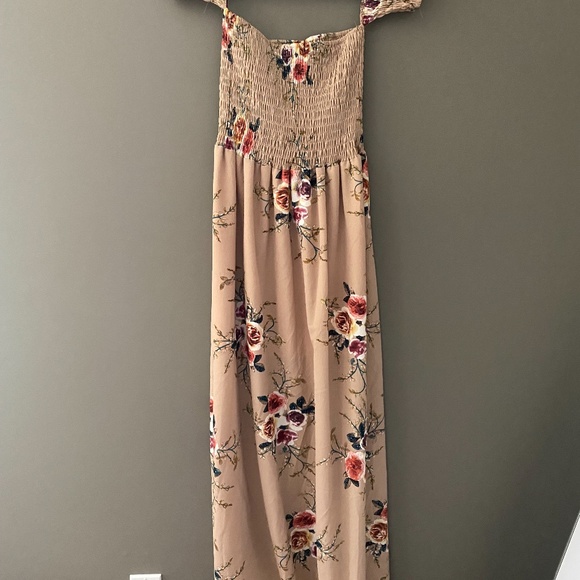 Flower Dress - Picture 2 of 2